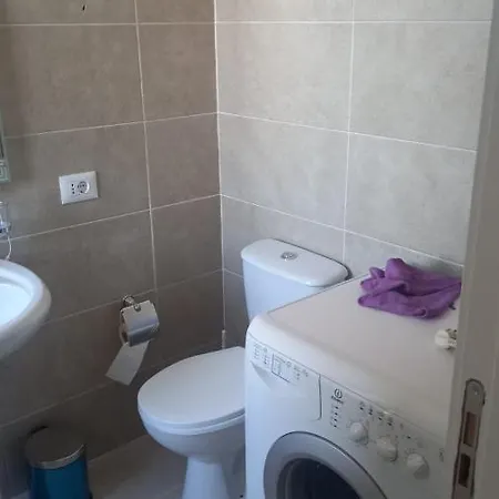 Apartment Golemi Apartament Golem (Tirana)